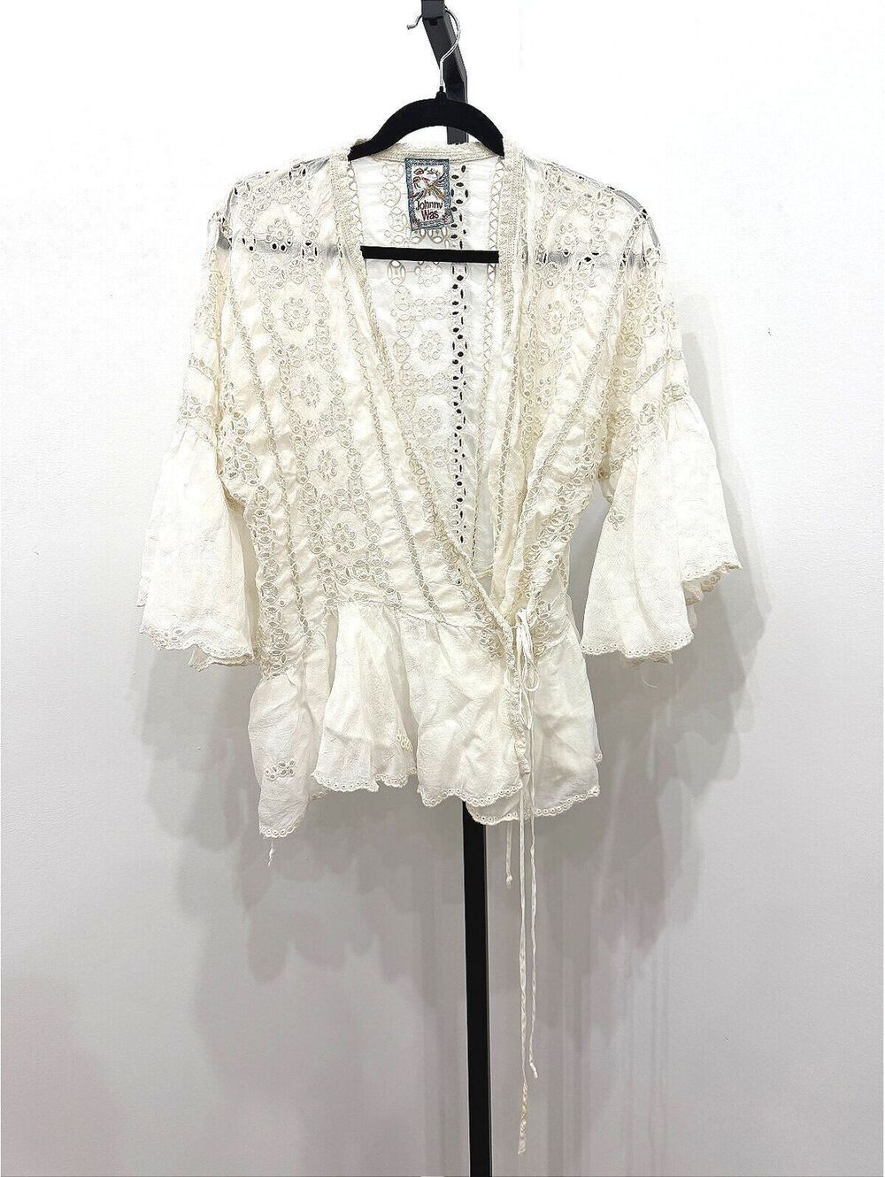 Johnny Was White Eyelet Lace Wrap Blouse Size Small